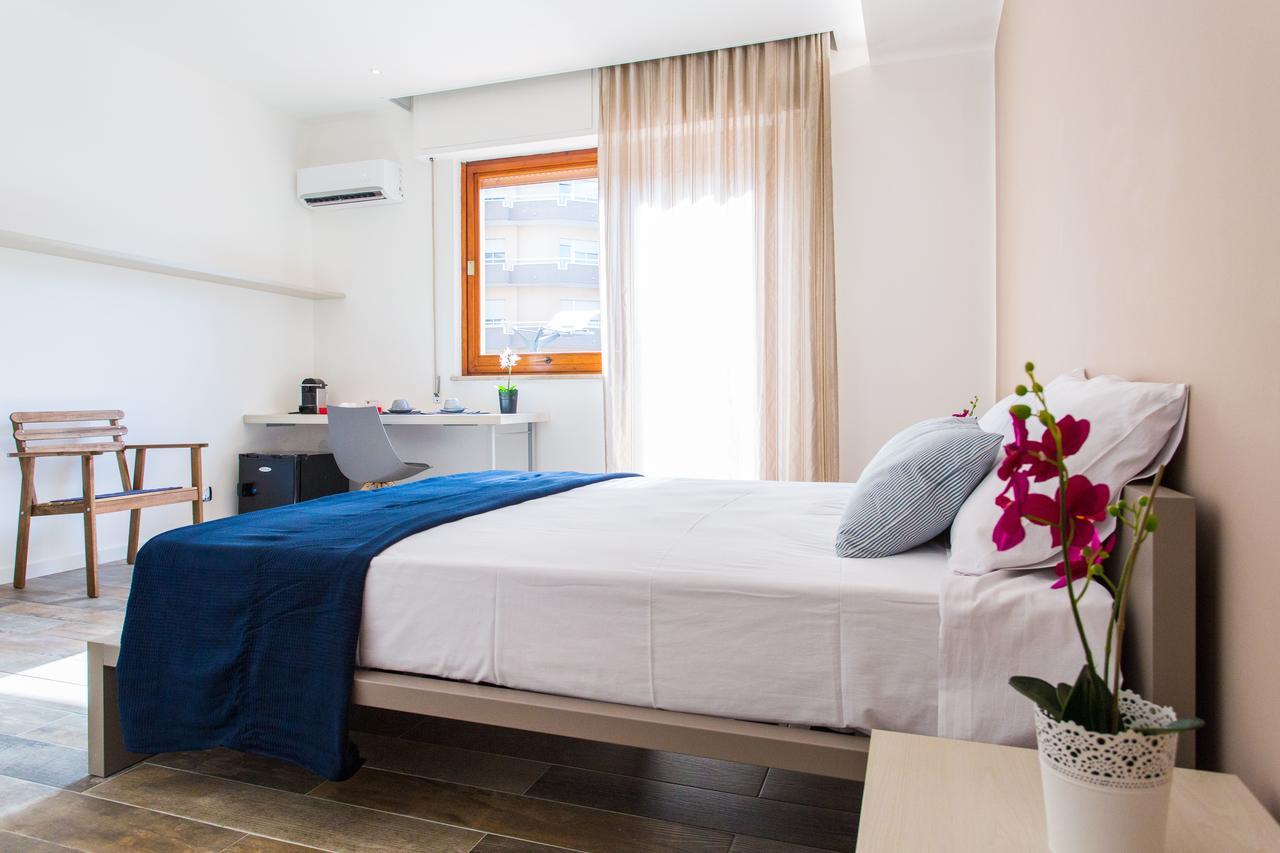 Politeama Luxury Suites Palermo Kültér fotó
